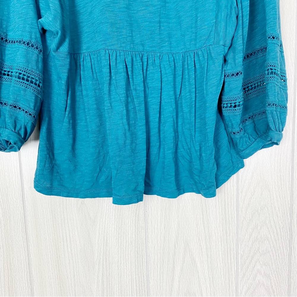 Anthropologie | Kaye Pintucked Babydoll Bell Sleeve Top Blouse Teal Size Medium - Picture 12 of 14